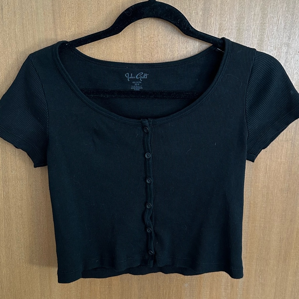 Brandy Melville John Galt Ribbed Button Down Crop Top Black
